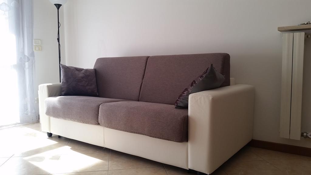 Bilocale Via Imola 4 Apartment Верона Екстериор снимка